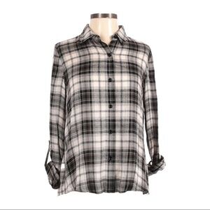 Generation Love Calvin Black Plaid Button Down Shirt XS Oversized Pleated Back